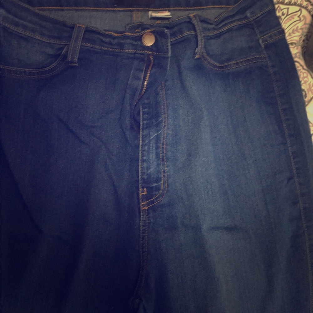 Fashion Nova Hi Wasted Jeans